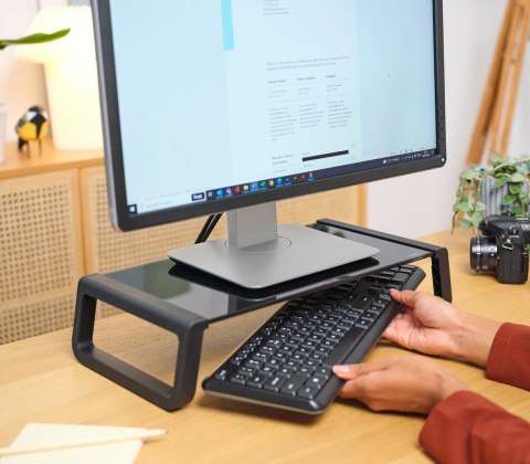 Podstawka pod monitor TRUST MONTA GLASS MONITOR STAND BLK 25271 Podstawka pod monitor TRUST MONTA GLASS MONITOR STAND BLK 25271