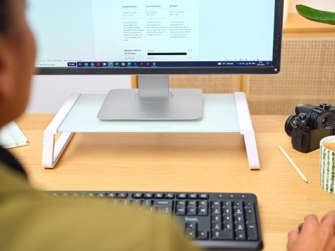 Podstawka pod monitor TRUST MONTA GLASS MONITOR STAND WHT (25351) Podstawka pod monitor TRUST MONTA GLASS MONITOR STAND WHT (25351)